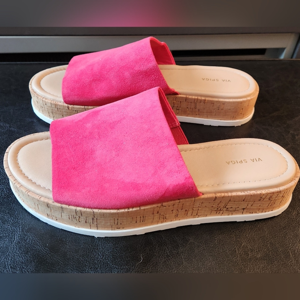 Via Spiga Hot Pink Suede Platform Slide Sandals 7.5